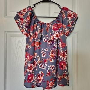 Xhilaration Floral Top